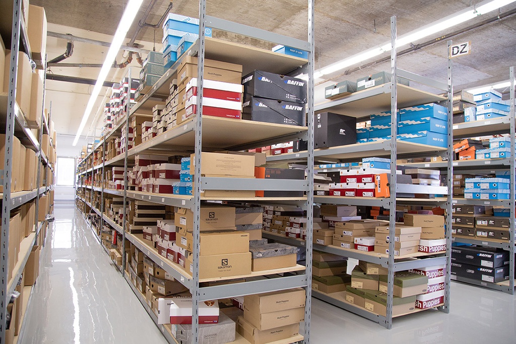 Widespan Unit - 96"H x 24"D x 96"W with 4 shelf levels