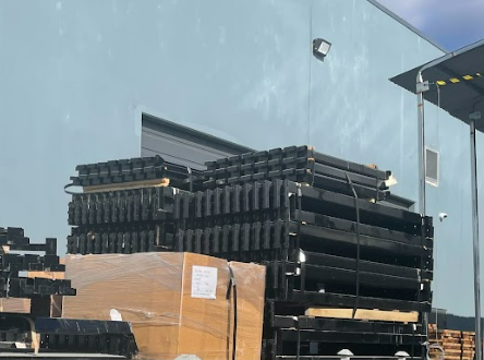 [U-RRB230-B] Used Beams: Redirack 08ft 3in(99in) long x 3.5in 3-Tab (Box) Black